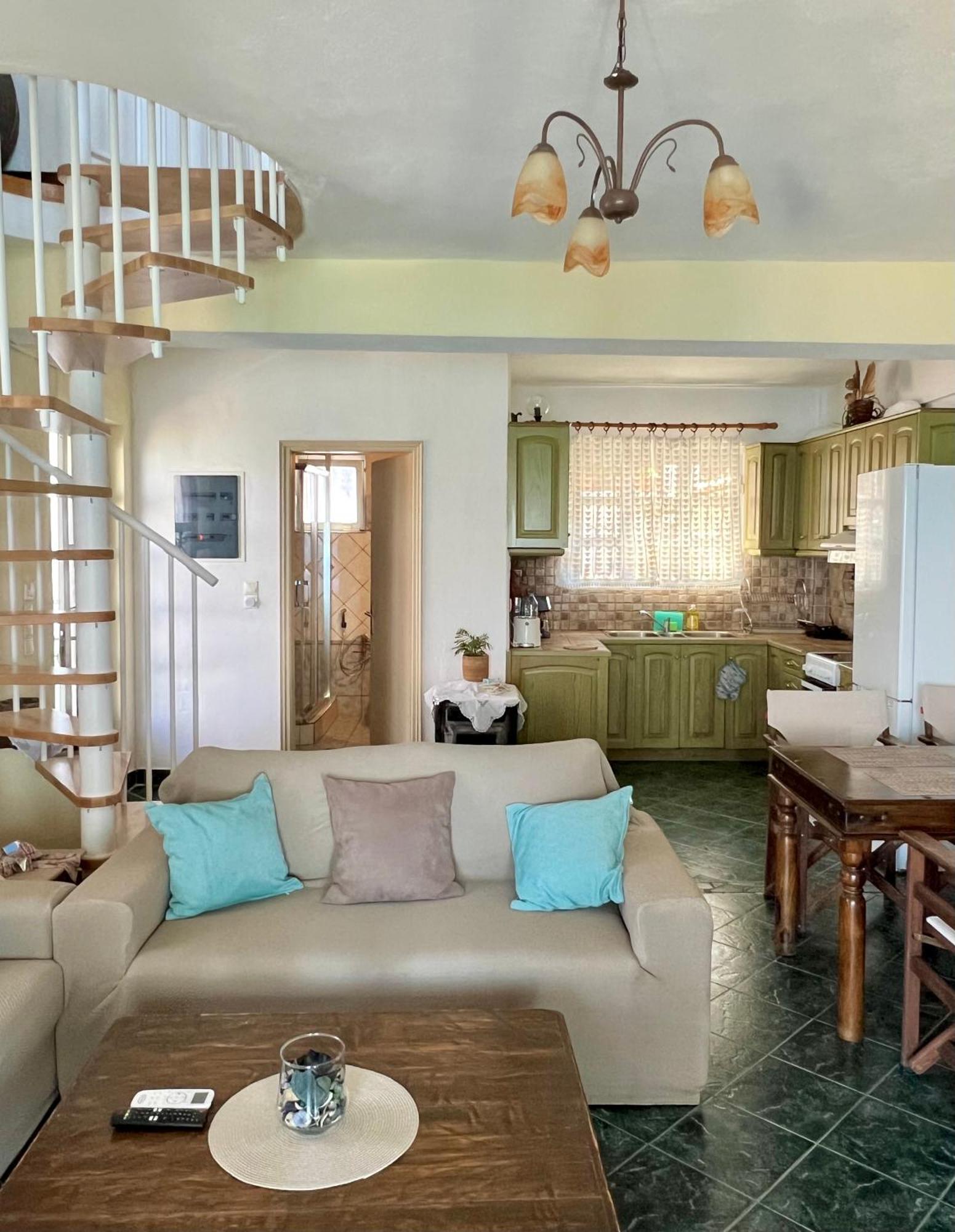 Kohyli Beachfront House Agia Pelagia Chlomou Exteriör bild